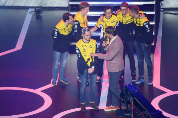 Road_to_BlizzCon2015_resize_DSC_0096_result