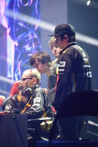 Road_to_BlizzCon2015_resize_DSC_0138_result