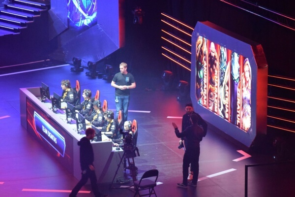 Road_to_BlizzCon2015_resize_DSC_0149_result