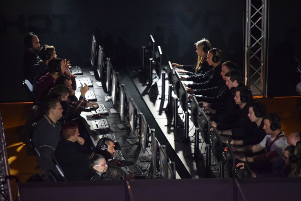 Road_to_BlizzCon2015_resize_DSC_0165_result