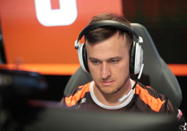 Pashabiceps_at_StarLadder_i-League_StarSeries_S4