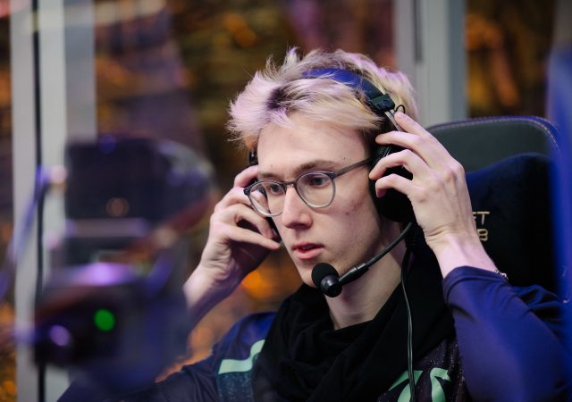 saberlight-dota2-ti10-liquid