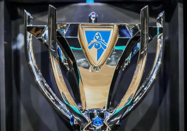 lol-worlds23-summoners-cup-1