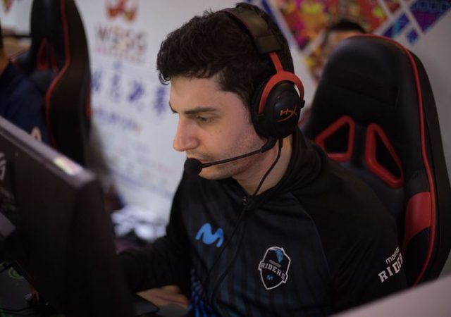 800px-Mixwell_WESG_2018