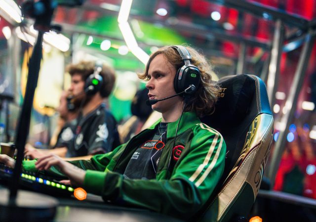 Dyrachyo_Gaimin_Gladiators_Dota_2_International_TI13_1