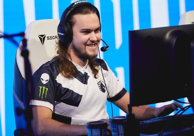 TL_Santorin_Worlds_2021