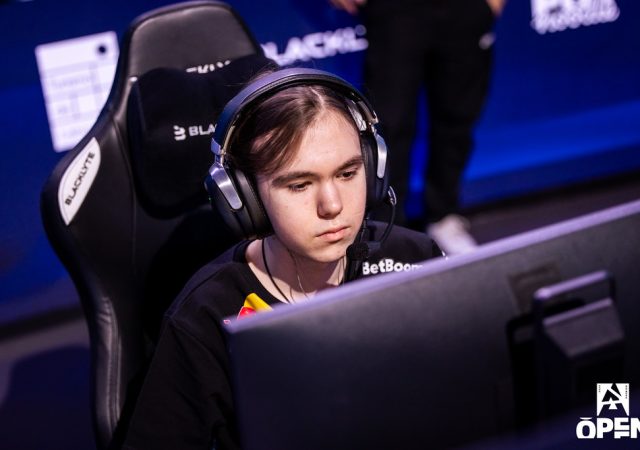 Donk_at_BLAST_Open_Spring_2025