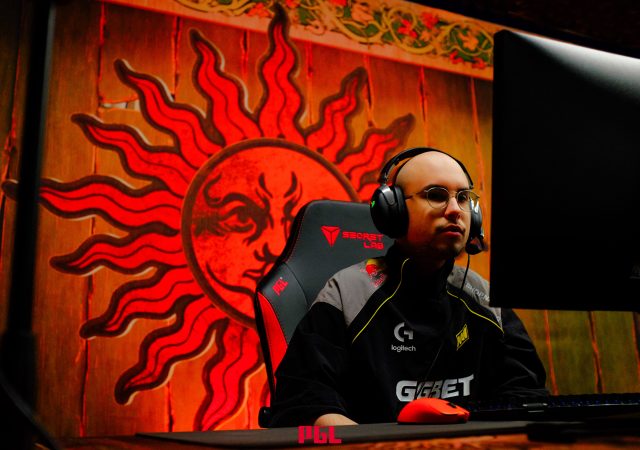 NAVI_Yuragi_at_Dota_2_PGL_Wallachia_Season_5