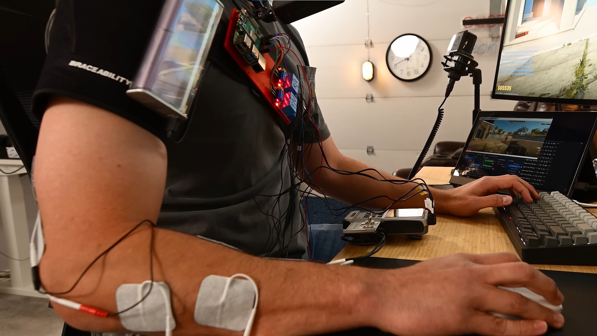 Basically_Homeless_Neuromuscular_Aim_Assist_CS2_SS1