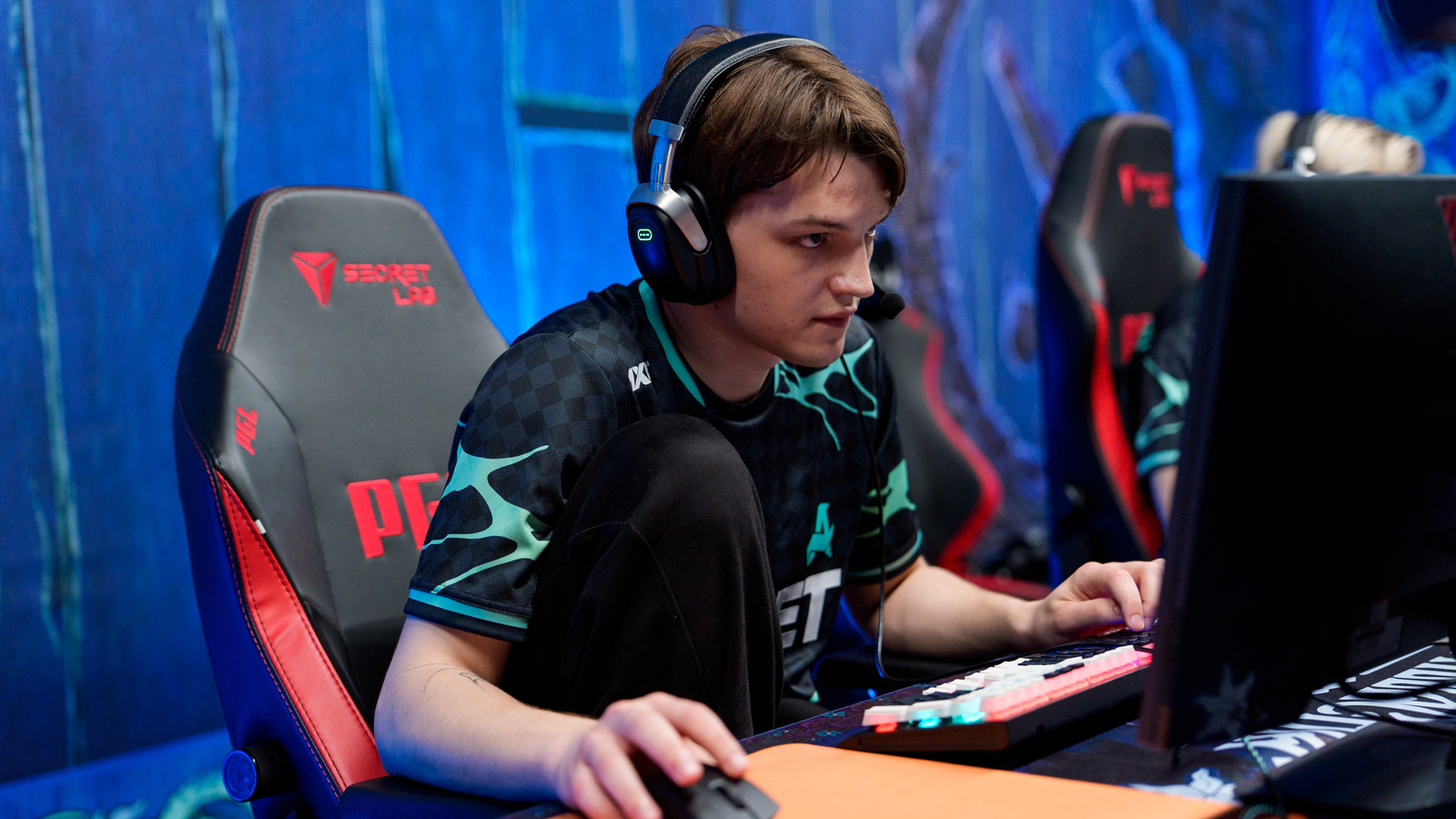 Mira_at_Dota_2_PGL_Wallachia_2