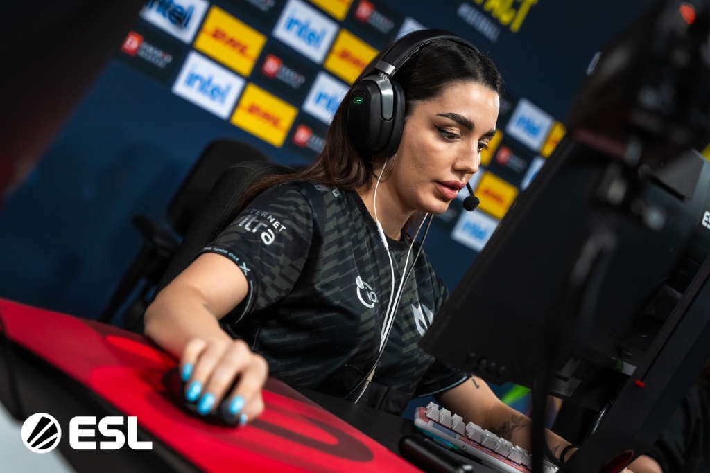 Tory_at_ESL_Impact_League_S7