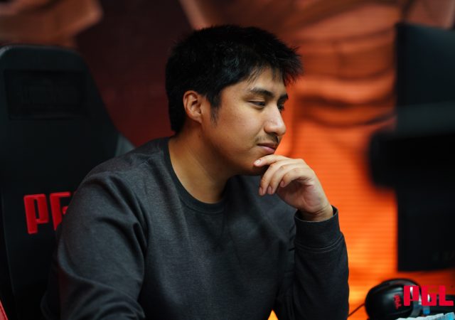 Whisper_at_Dota_2_PGL_Wallachia_S2_Sebastian_Pandelache_1