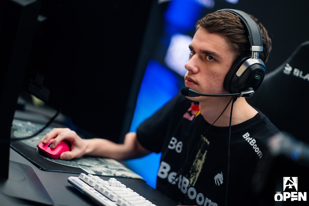 Zont1x_at_CS2_BLAST_Open_Spring_2025_João_Ferreira