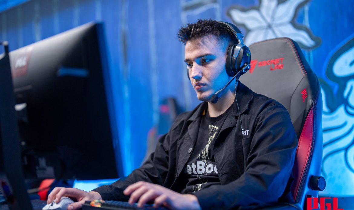 Collapse Team Spirit Dota 2 peč