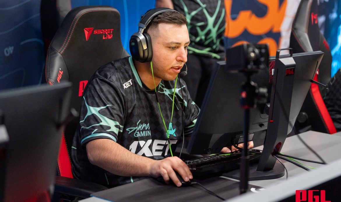 XANTARES_at_PGL_Bucharest_2025 Aurora