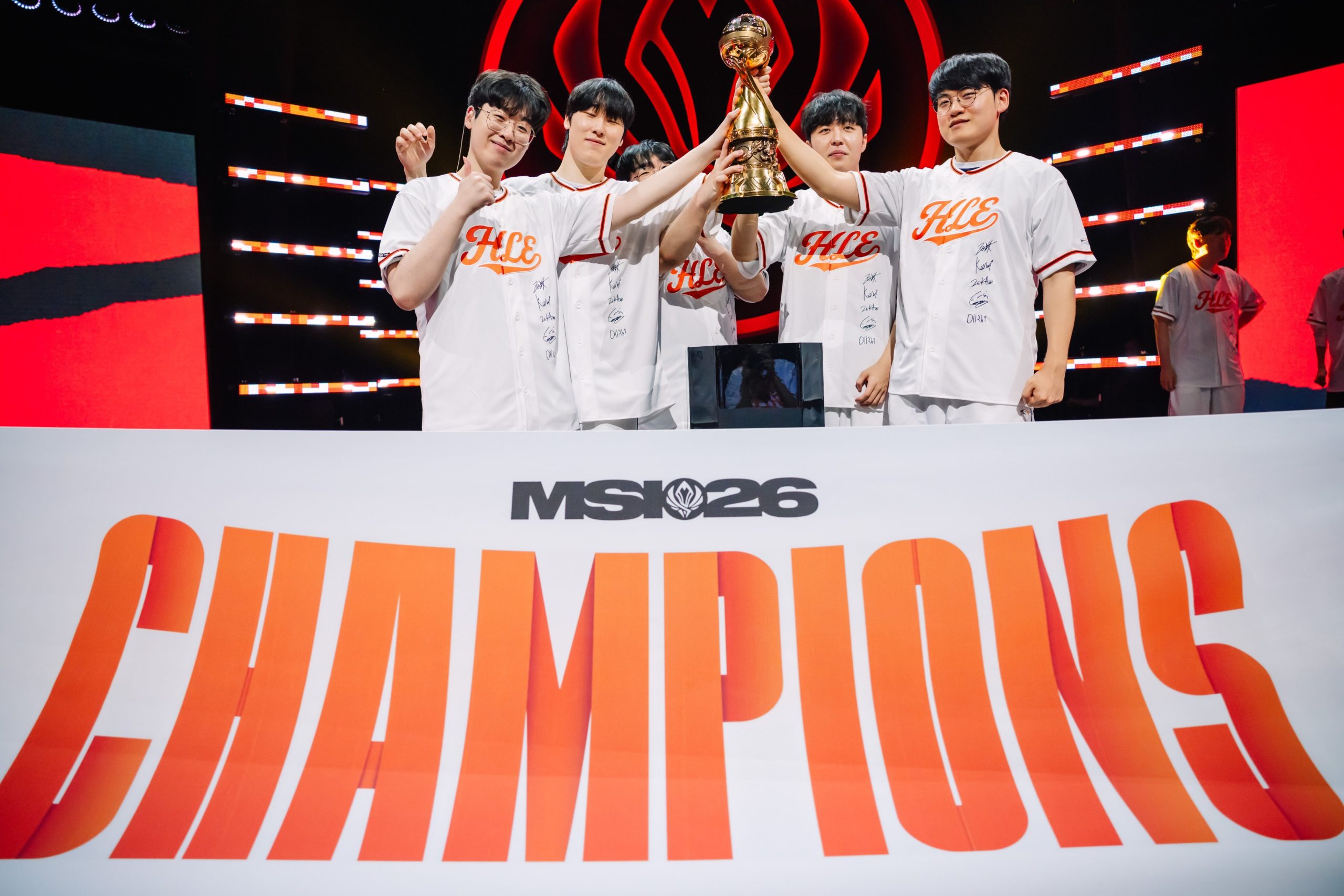 HLE Riot Games Bilibili Gaming Hanwha Life Esports
