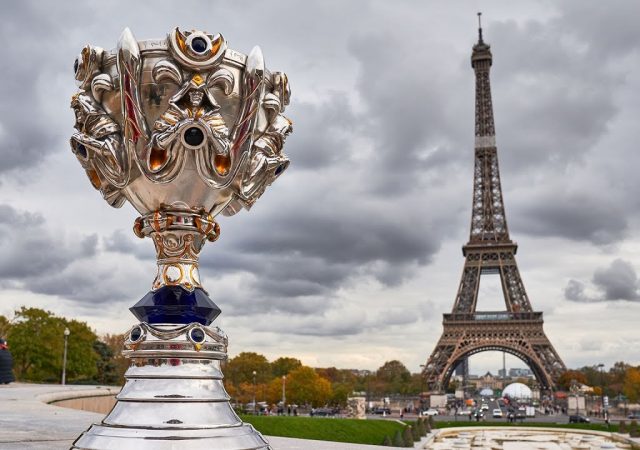 lol2019-pariz-makron1-esports