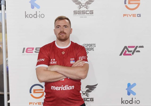 eef-roksa-efootball2