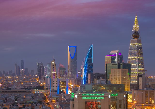 Riyadh_Skyline_esports_grad_Rijad1