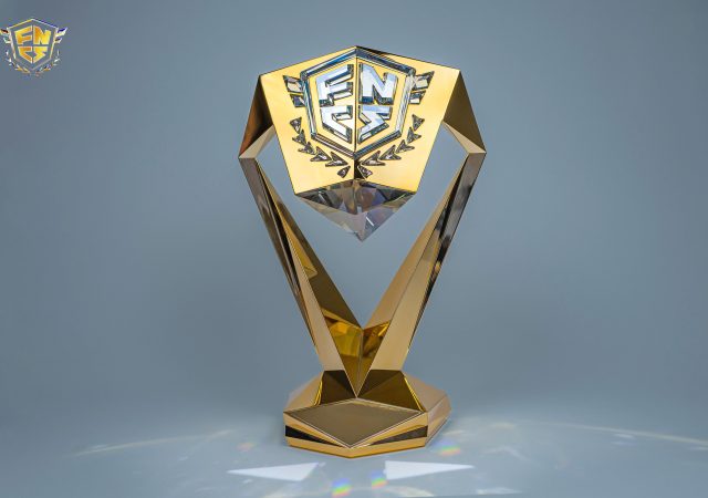 fncs-2023-fortnite-swarovski-trophy-1