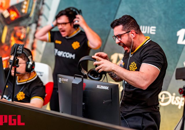 CS2-PGL-Copenhagen-Major-Legacy-R4-1-24-1