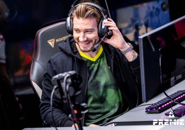 Bendtner-gaming-3-Credits-@BLAST-esports
