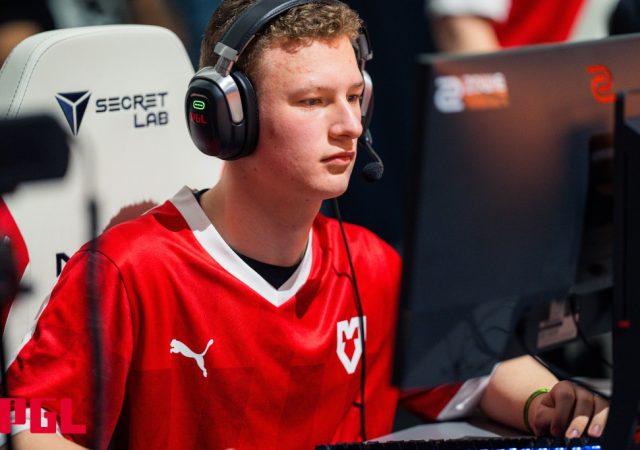 Chr1zN_at_CS2_PGL_Major_Copenhagen_2024