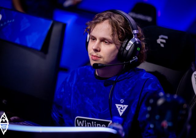 Dyrachyo_at_BLAST_Slam_II_Dota