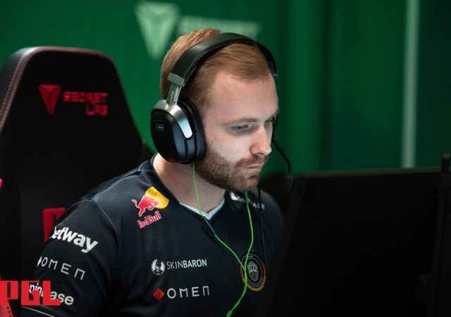 TiziaN_at_Antwerp_Major_2022_EU_RMR