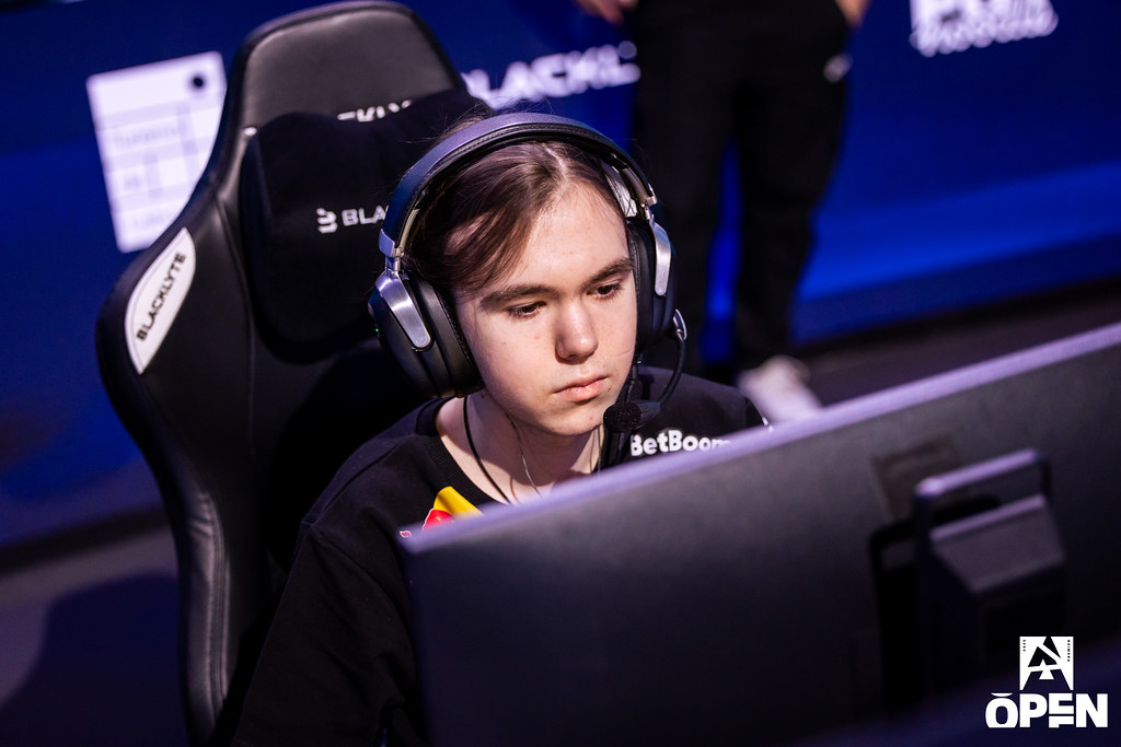 Donk_at_BLAST_Open_Spring_2025