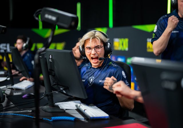 Twistzz_at_CS2_ESL_Pro_League_S21_VRS
