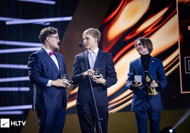 HLTV_Awards_Belgrade_zywoo_m0nesy_donk
