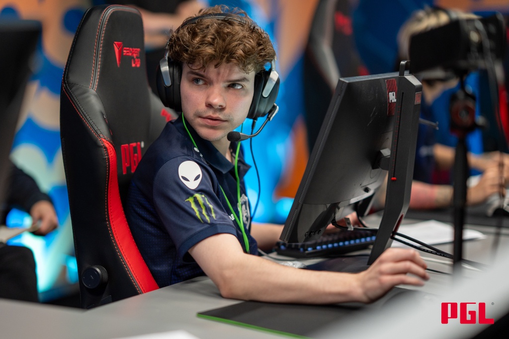 Siuhy_at_PGL_Bucharest_2025