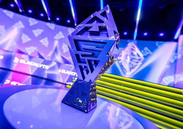 BLAST_Slam_Dota_2_Trophy_1