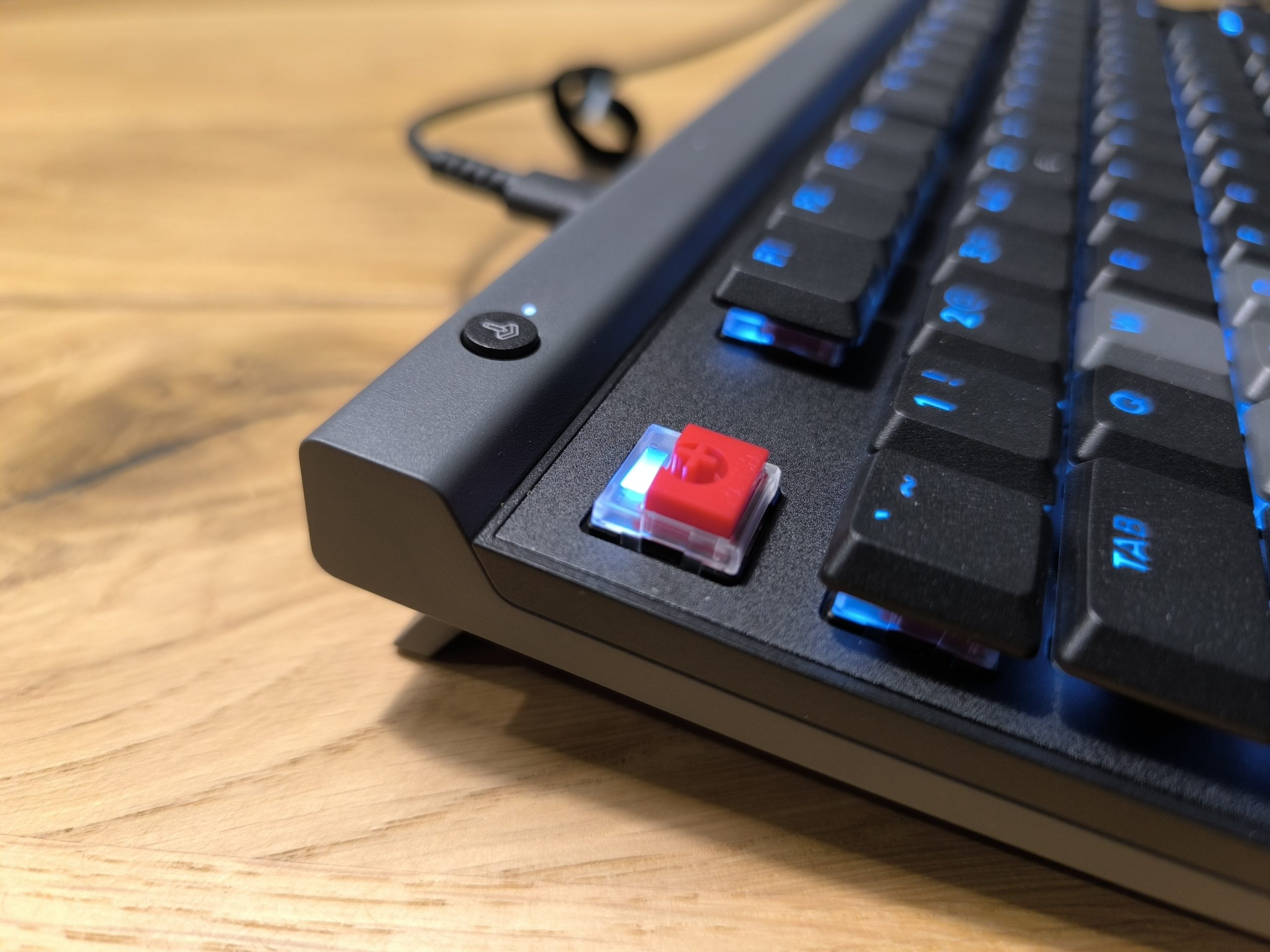 Logitech_G515_TKL_Rapid_PLAY10