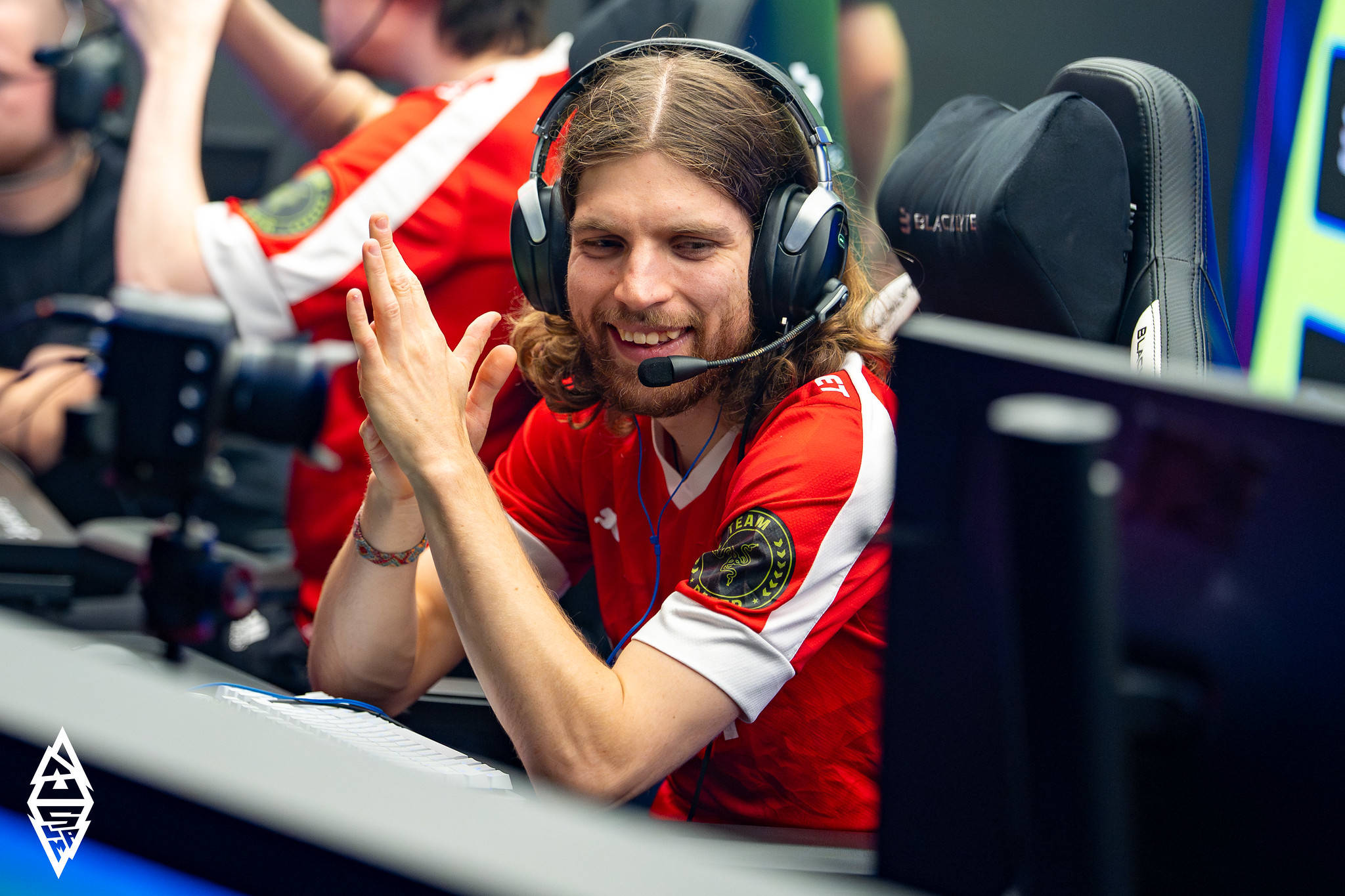 BLAST_Slam_IV_Dota_2_MOUZ_Seleri_Shaun_Lee_1