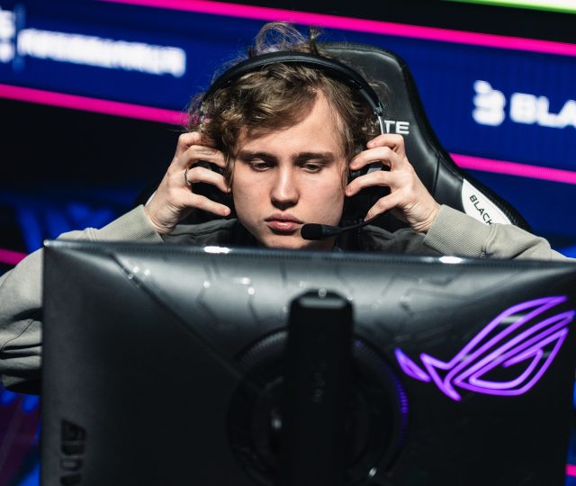 Team_Yandex_Noticed_at_Dota_2_BLAST_Slam_V_1