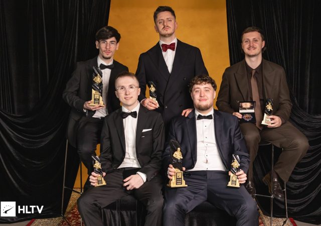 CS2_HLTV_Awards_2025_Vitality_team_of_the_year_1
