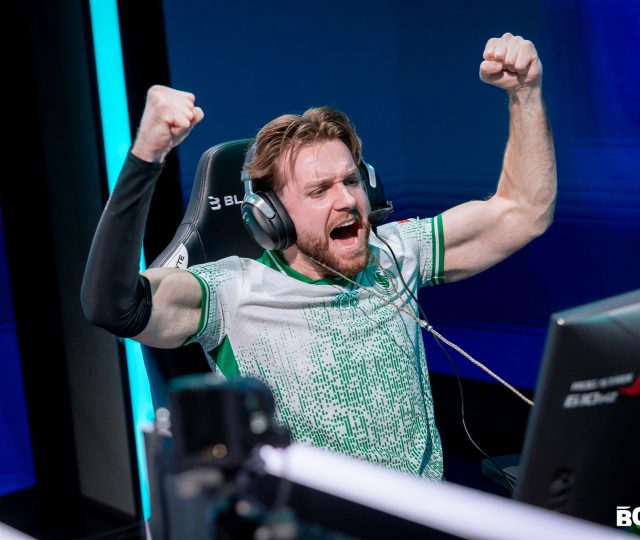 NiKo Team Falcons