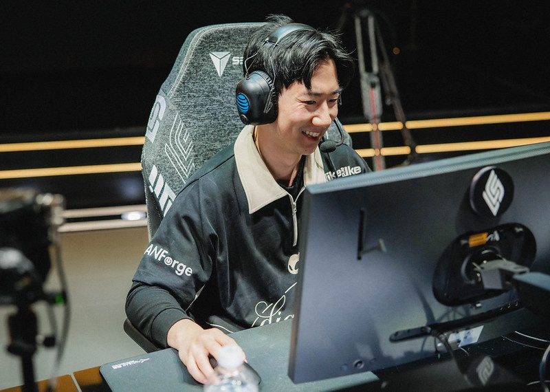 DIG_Exyu_at_LCS_2026_Lock